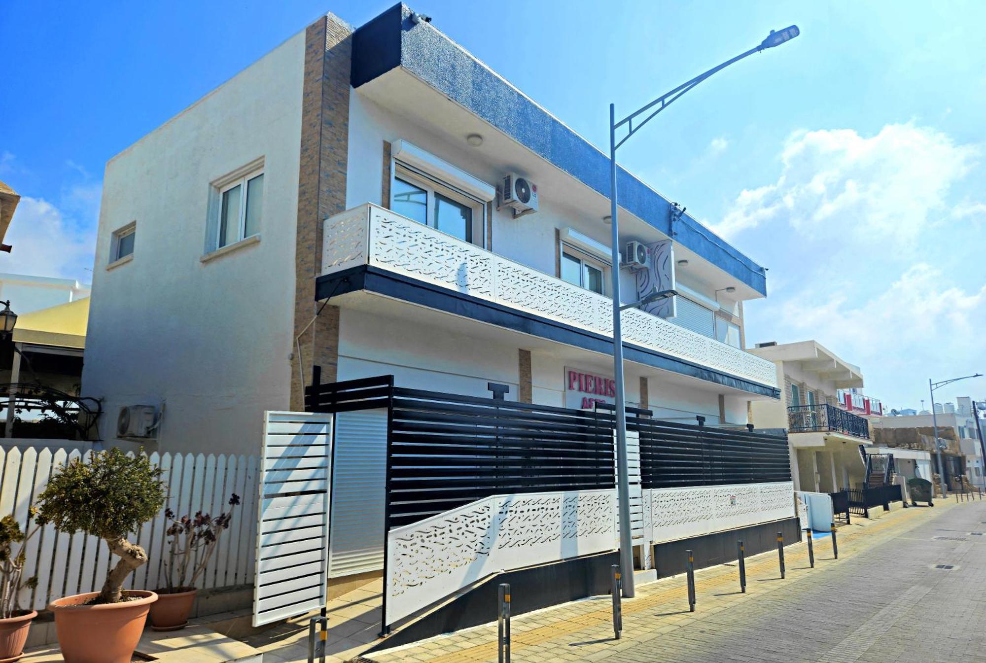 Pieris Apartments Agia Napa Exterior foto